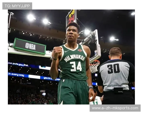 _雄鹿队稳定发挥，字母哥三双助威_，雄鹿字母哥上场吗